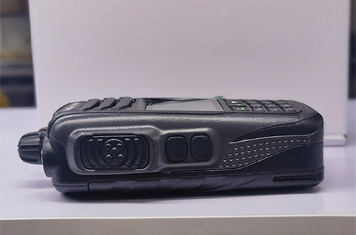 Forbedring af sikkerheden på arbejdspladsen med eksplosionssikre walkie talkies